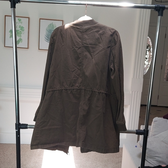 Jacket - Picture 2 of 3